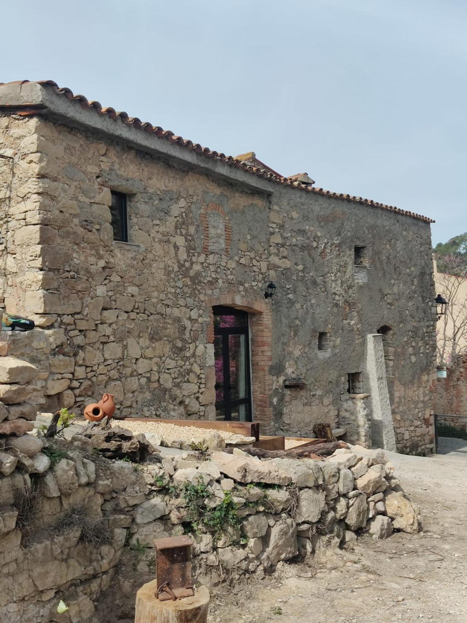 Cal Simon- Casa A Montserrat コリュバト エクステリア 写真